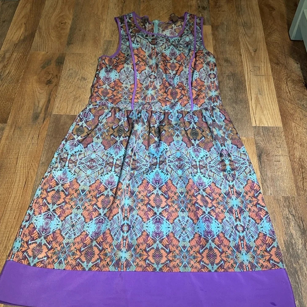 Charlie Jade Sleeveless Dress.  Size Small.  Side pockets.  Back zipper.